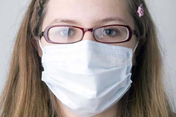 girl in mask