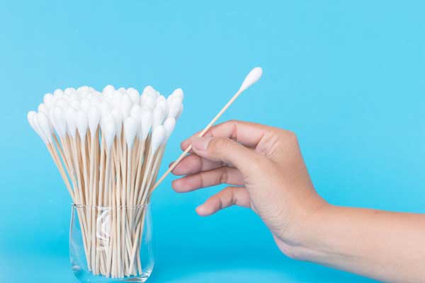 cotton swabs