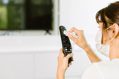 How to clean a remote control